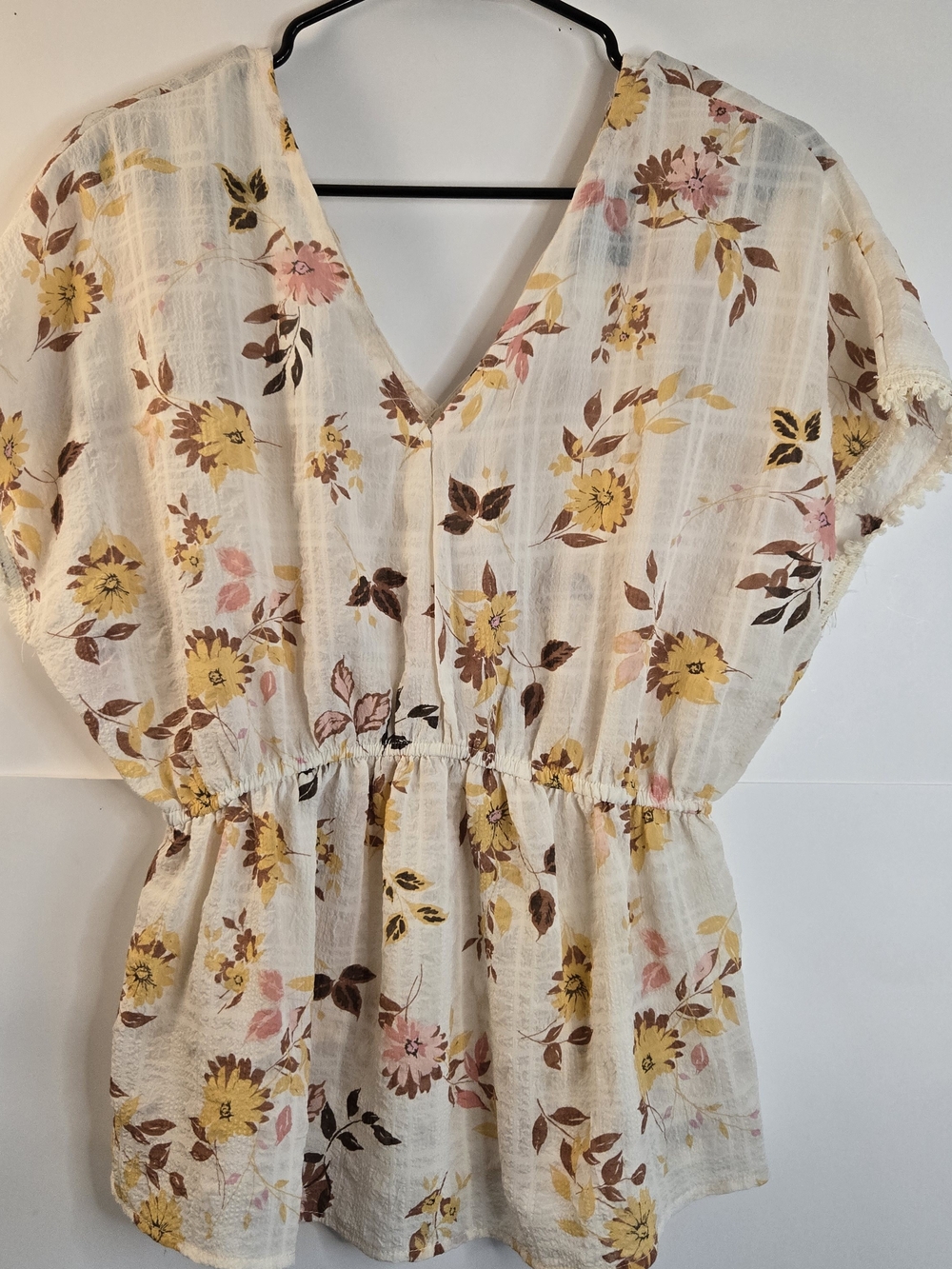 Daytrip Floral V-Neck Peplum Tunic in Cream, Yellow & Pink